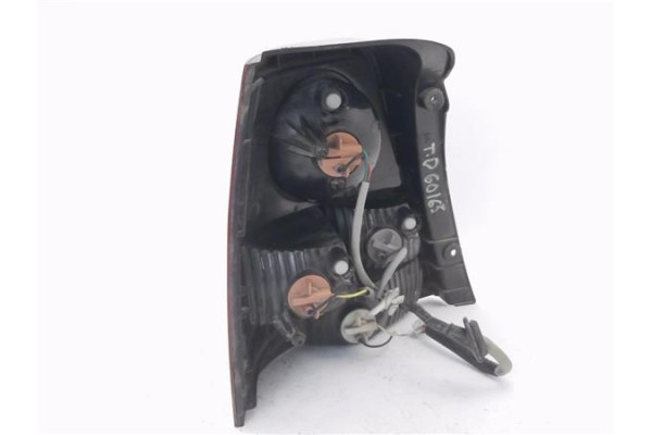 Recambio de piloto trasero derecho para kia sorento (bl) 2.5 crdi referencia OEM IAM 924E+15 E138362 