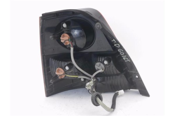 Recambio de piloto trasero derecho para kia sorento (bl) 2.5 crdi referencia OEM IAM 924E+15 E138362 