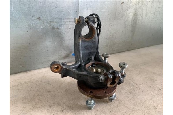 Recambio de mangueta delantero izquierda para peugeot 2008 1.2 access referencia OEM IAM 1607557480  