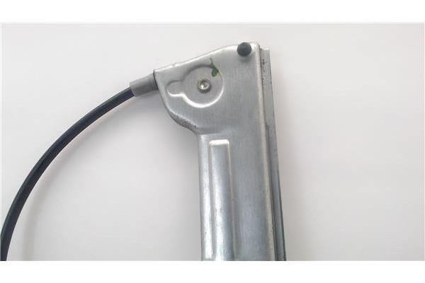 Recambio de mecanismo elevalunas delantero derecho para mitsubishi colt berlina 3 (z30) referencia OEM IAM 5713A136  