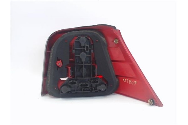 Recambio de piloto trasero izquierdo para volkswagen golf iv berlina (1j1) 1.9 tdi referencia OEM IAM 1J6945095Q 67736971 1J6945