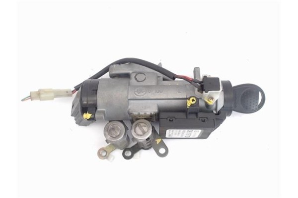 Recambio de clausor para daewoo kalos 1.4 se referencia OEM IAM I000183 96540559 