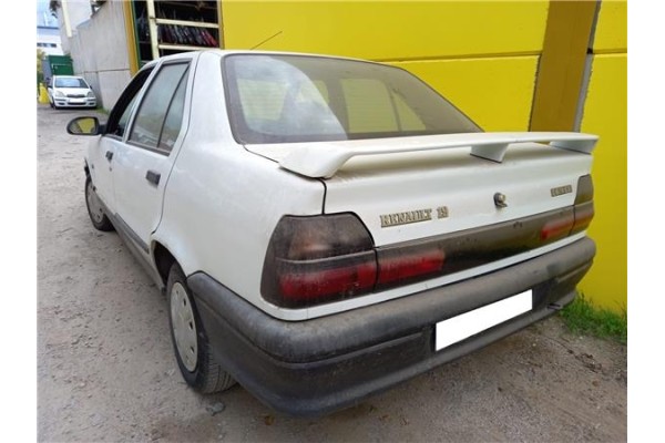 renault 19 ii chamade (l53_) del año 1995