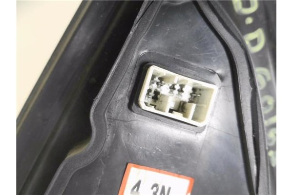 Recambio de retrovisor electrico derecho para kia sorento (bl) 2.5 crdi referencia OEM IAM 876053E300XX E11015754 
