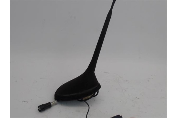 Recambio de antena electrica para citroen c2 1.4 hdi referencia OEM IAM 81616702 9653389980 