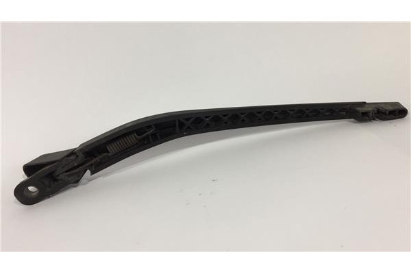 Recambio de brazo limpiaparabrisas trasero para nissan almera (n16/e) 1.5 acenta referencia OEM IAM 28780BNZ10 80011067 