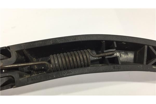 Recambio de brazo limpiaparabrisas trasero para nissan almera (n16/e) 1.5 acenta referencia OEM IAM 28780BNZ10 80011067 