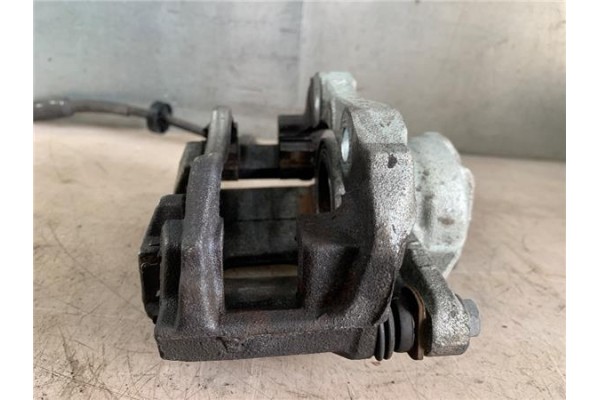 Recambio de pinza freno delantero izquierda para peugeot 2008 1.2 access referencia OEM IAM 1617292080 4400R6 