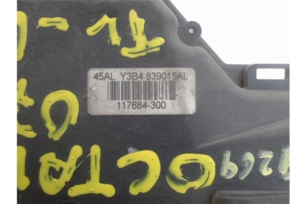 Recambio de cierre electromagnetico trasero izquierdo para skoda octavia berlina (1z3) referencia OEM IAM Y3B4839015AL 117684300