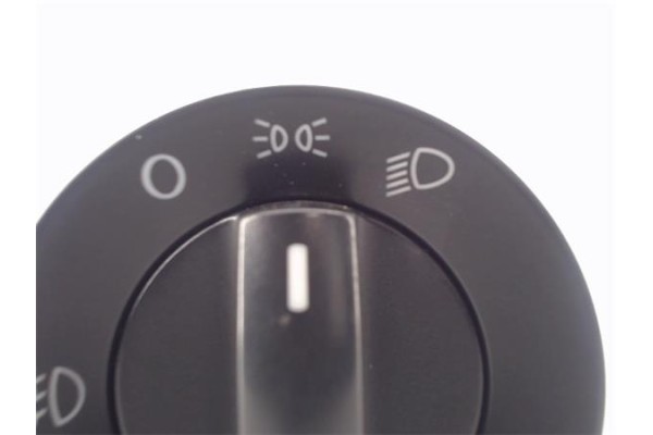 Recambio de mando de luces para volkswagen polo iv (9n3) referencia OEM IAM (6Q0941531C) 1422 