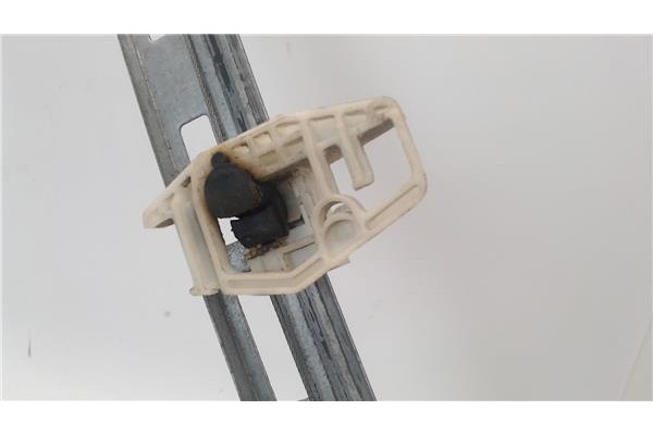 Recambio de mecanismo elevalunas delantero derecho para peugeot 206 referencia OEM IAM 9222F7  