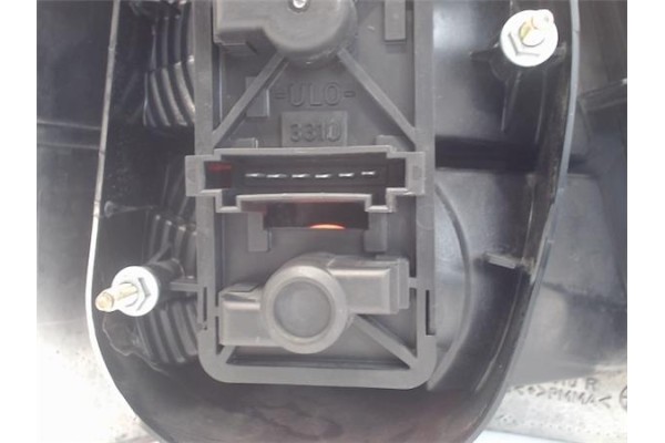 Recambio de piloto trasero derecho para mercedes-benz clase a (bm 168) 1.6 160 (168.033) referencia OEM IAM 1688201064R  