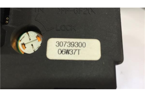 Recambio de interruptor alumbrado para volvo s40 berlina 2.0 referencia OEM IAM 30739300 06W37T 