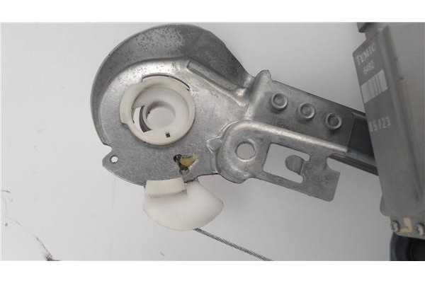 Recambio de mecanismo elevalunas trasero izquierdo para peugeot 307 (s1) referencia OEM IAM 400585V  