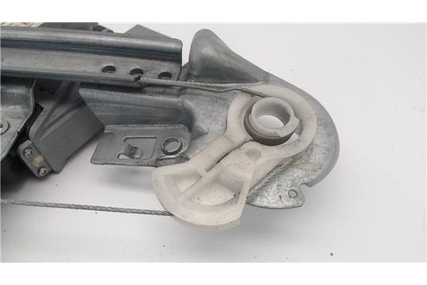 Recambio de mecanismo elevalunas trasero izquierdo para peugeot 307 (s1) referencia OEM IAM 400585V  