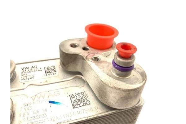 Recambio de condensador para ford explorer (ctw) híbrido st-line plug-in-hybrid 4x4 referencia OEM IAM 1EA816111B 1EA816114 