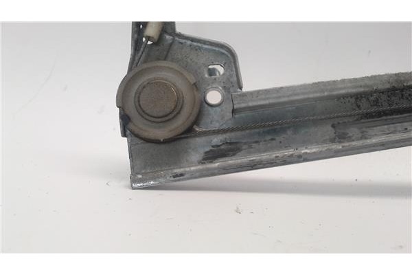 Recambio de mecanismo elevalunas delantero derecho para peugeot 307 (s1) referencia OEM IAM 9222K0  