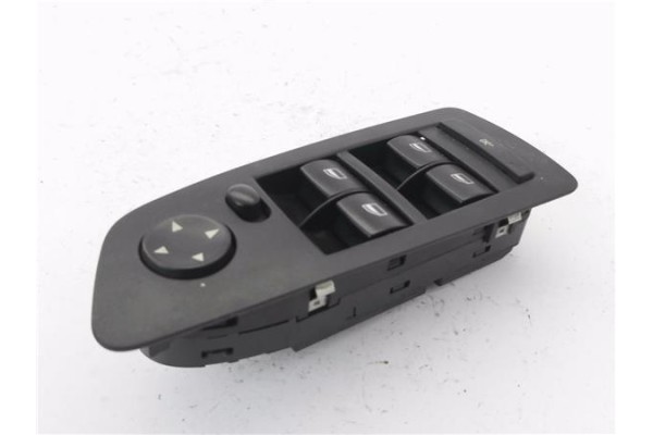 Recambio de mando elevalunas delantero izquierdo para bmw serie 1 berlina (e81/e87) 2.0 120d referencia OEM IAM 915549101  