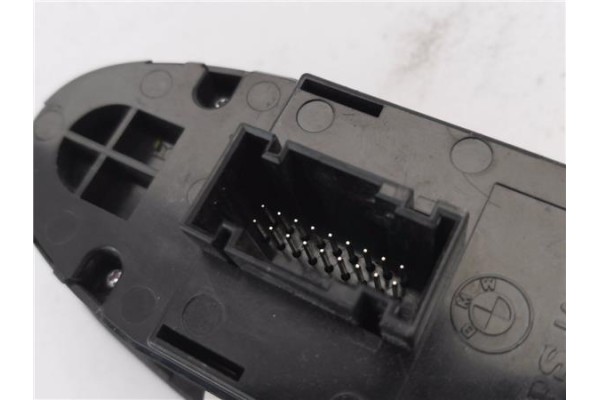 Recambio de mando elevalunas delantero izquierdo para bmw serie 1 berlina (e81/e87) 2.0 120d referencia OEM IAM 915549101  