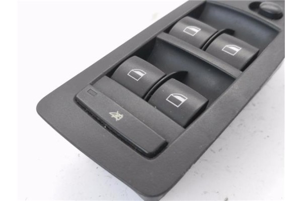 Recambio de mando elevalunas delantero izquierdo para bmw serie 1 berlina (e81/e87) 2.0 120d referencia OEM IAM 915549101  