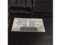 Recambio de consola para volvo s40 berlina 2.0 referencia OEM IAM 30732850 1250443 