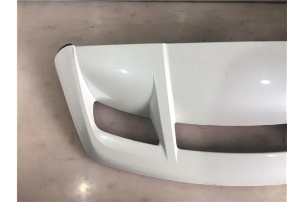 Recambio de aleron trasero para toyota c-hr (x10) 2.0 hibrido referencia OEM IAM 7689110020  