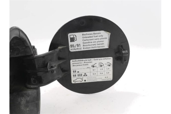 Recambio de tapa exterior combustible para volkswagen golf iv berlina (1j1) 1.8 t referencia OEM IAM 1J6809857E  