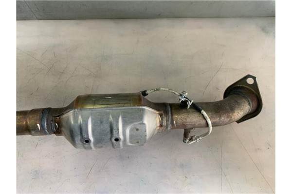 Recambio de catalizador para toyota corolla (e21) híbrido hybrid active referencia OEM IAM   
