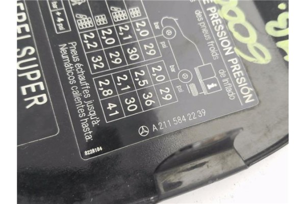 Recambio de tapa exterior combustible para mercedes-benz clase e (bm 211) berlina 3.2 e 320 (211.065) referencia OEM IAM A211584