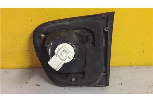 Recambio de piloto interior izquierdo para seat ibiza (6k1) 1.9 signo referencia OEM IAM   