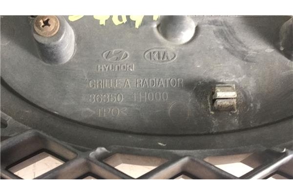 Recambio de rejilla capo para kia ceed (ed) 1.6 crdi 115 referencia OEM IAM 363501H000  