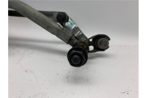 Recambio de motor limpiaparabrisas delantero para peugeot 208 1.4 active referencia OEM IAM 3397021391  