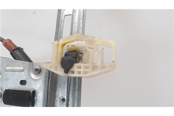 Recambio de mecanismo elevalunas delantero derecho para peugeot 206 referencia OEM IAM 9222F7  