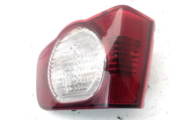 Recambio de piloto defensa trasero derecho para citroen c3 picasso 1.6 exclusive referencia OEM IAM 6351HK  