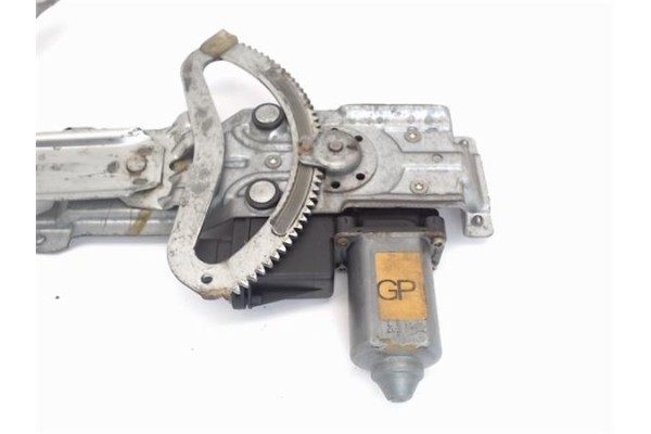 Recambio de mecanismo elevalunas delantero derecho para opel corsa b referencia OEM IAM   