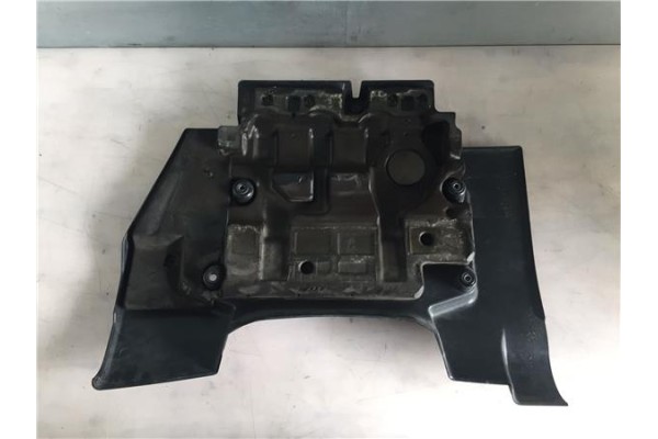 Recambio de guarnecido protector motor para toyota corolla verso (e12) 2.0 d4d referencia OEM IAM 126110G020  