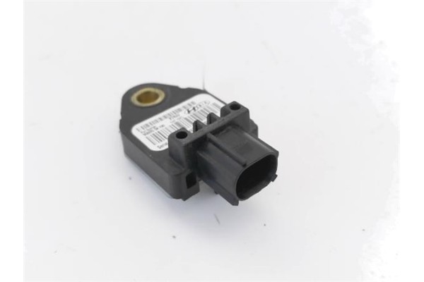 Recambio de sensor impacto para kia rio (jb) 1.4 16v referencia OEM IAM 959203K150 3KFBBXYHSQ03JZ 