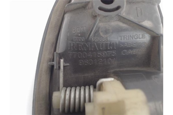 Recambio de manilla int. puerta trasero derecha para renault scenic i (ja...) referencia OEM IAM 7700415975 96012101 