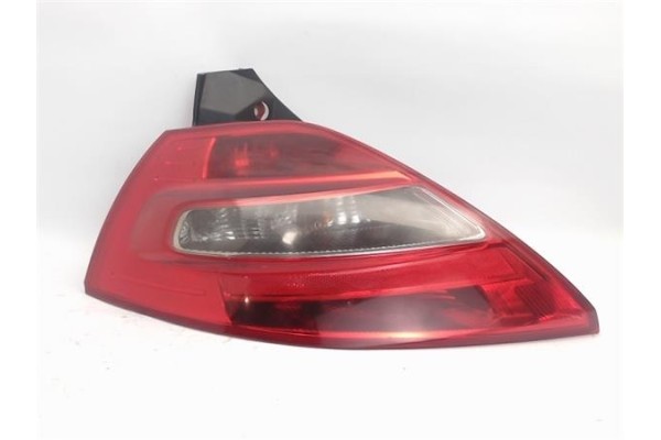 Recambio de piloto trasero izquierdo para renault megane ii (bm0/1_, cm0/1_) 1.5 dci referencia OEM IAM 8200413214 2231228 