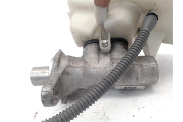 Recambio de bombin freno para citroen c3 picasso 1.6 exclusive referencia OEM IAM 4601R9  