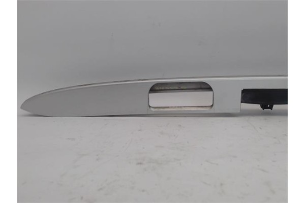 Recambio de moldura porton trasero para peugeot 307 break (3e) 2.0 referencia OEM IAM 9638615777  