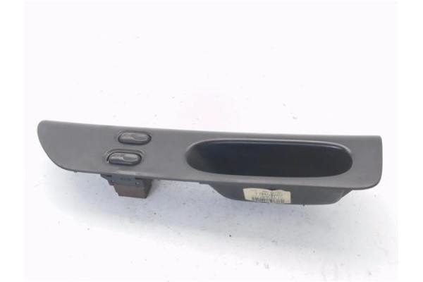 Recambio de mando elevalunas delantero izquierdo para renault laguna (b56) 2.0 referencia OEM IAM 8200060045 7701672452E 