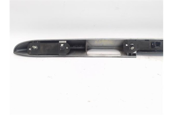 Recambio de moldura porton trasero para peugeot 307 break (3e) 2.0 referencia OEM IAM 9638615777  