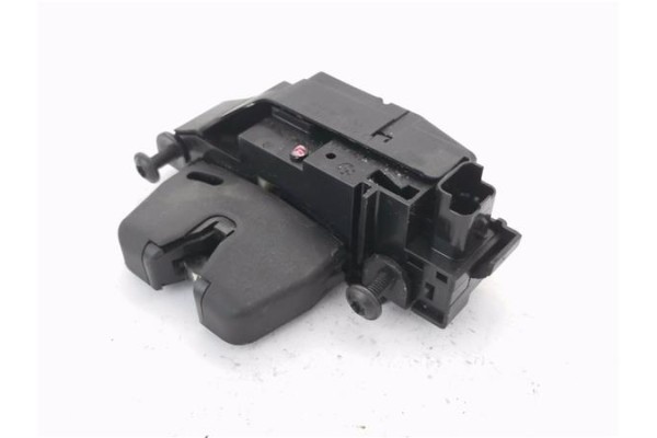 Recambio de cierre electromagnetico porton para citroen c4 cactus 1.5 business class referencia OEM IAM 9816195380  
