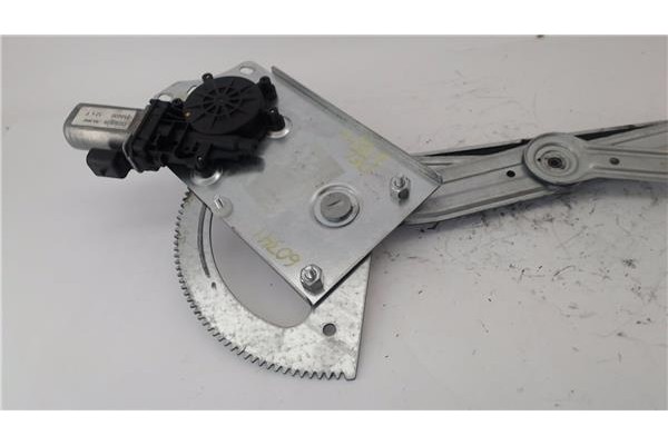 Recambio de mecanismo elevalunas delantero izquierdo para renault laguna (b56) 2.0 referencia OEM IAM 7701470851  