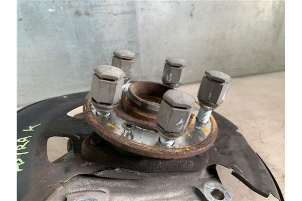 Recambio de mangueta delantero izquierda para opel astra k berlina 5p 1.6 dynamic referencia OEM IAM 39030299  