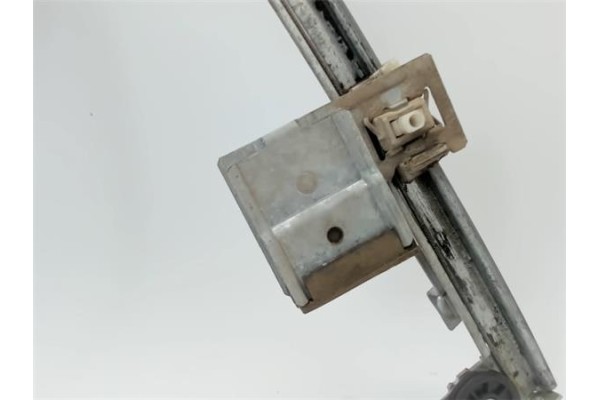 Recambio de elevalunas electrico delantero derecho para volkswagen golf iii (1h1) 1.8 gl referencia OEM IAM  0130821679 