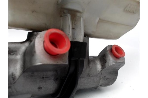 Recambio de bomba freno para renault clio iii 1.5 dci (br17, cr17) referencia OEM IAM 7701208398  