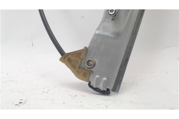Recambio de mecanismo elevalunas delantero derecho para peugeot 206 referencia OEM IAM 9222F7  