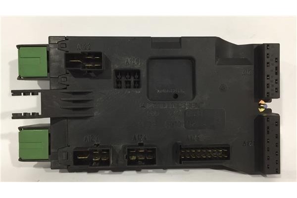 Recambio de caja fusibles/rele para mercedes-benz vito furgón (638) 2.2 110 cdi  (638.094) referencia OEM IAM 0005400650 0850100